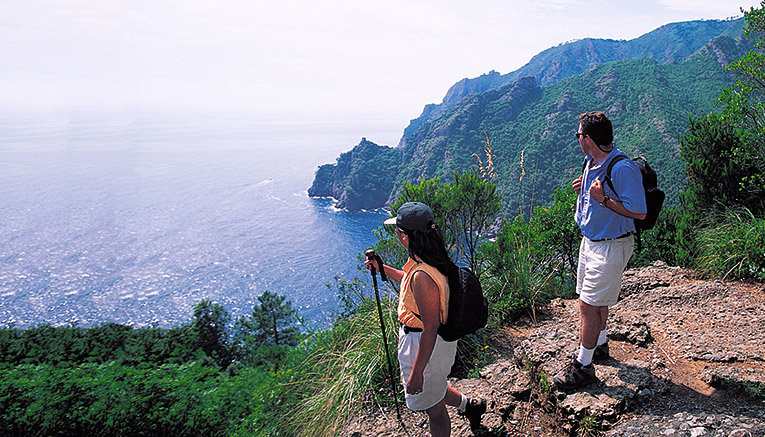 Wqtq-cinque-terre-walking-6